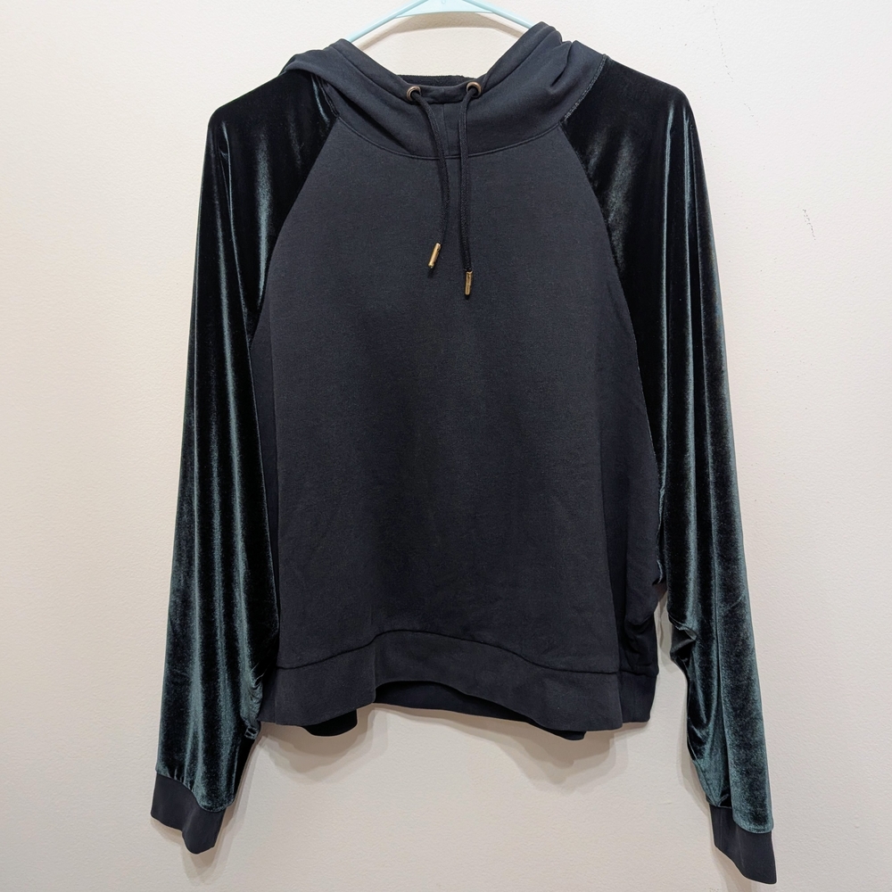 Black Velvet Sleeve Hoodie - Pullover Sweatshirt
